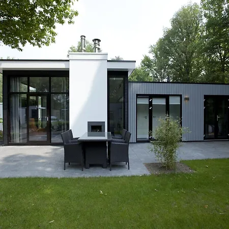 Modern House Near A Nature Reserve * Belfeld